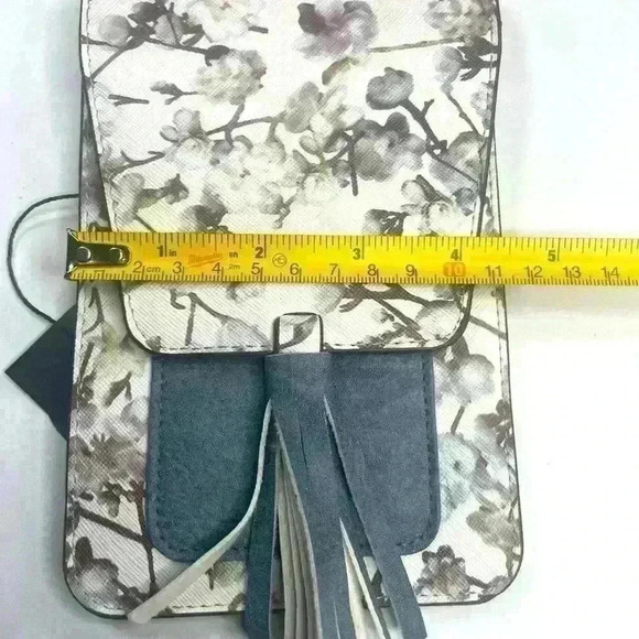 K.Carroll Harper Crossbody belt phone wallet case identity left RFID lining - Picture 8 of 8